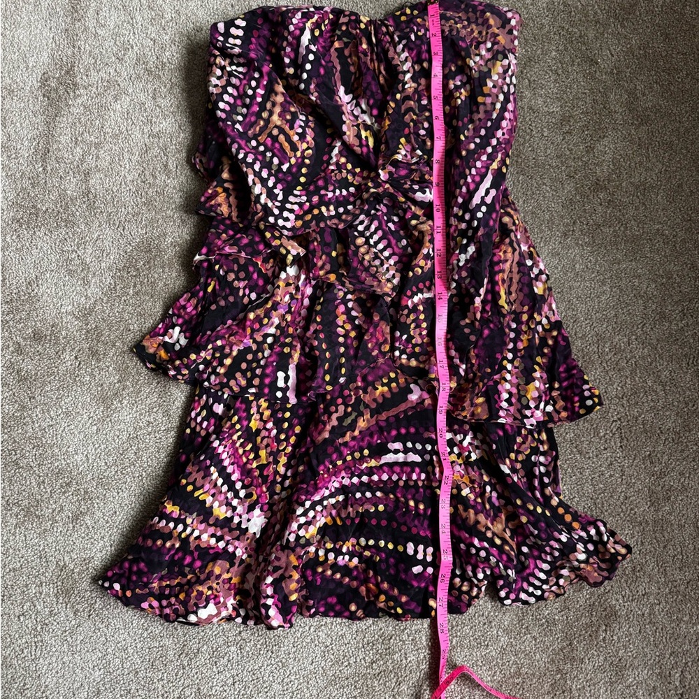 Vibrant Strapless Patterned Dress